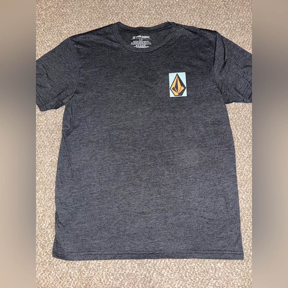 Men’s Volcom Shirt